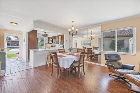 Casa en venta en Bradenton, Florida, 2 dormitorios, 114.27 m2 № 1765108 - foto 11