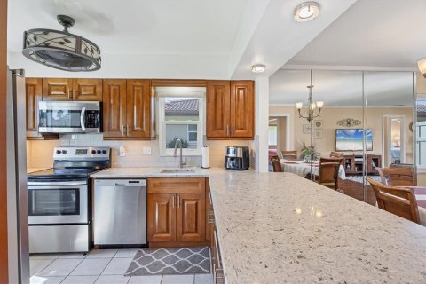 Casa en venta en Bradenton, Florida, 2 dormitorios, 114.27 m2 № 1765108 - foto 9