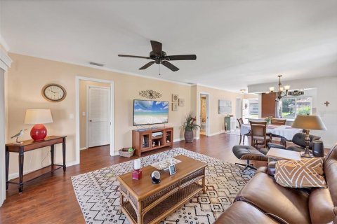 Casa en venta en Bradenton, Florida, 2 dormitorios, 114.27 m2 № 1765108 - foto 5
