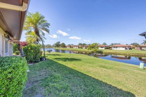 Casa en venta en Bradenton, Florida, 2 dormitorios, 114.27 m2 № 1765108 - foto 25