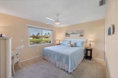 Casa en venta en Bradenton, Florida, 2 dormitorios, 114.27 m2 № 1765108 - foto 13