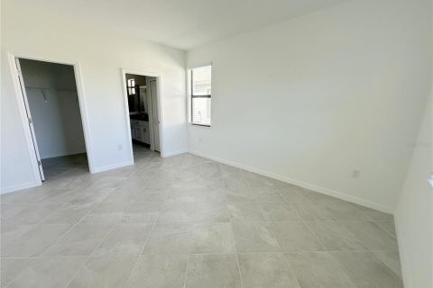 Casa en alquiler en Port Charlotte, Florida, 3 dormitorios, 155.15 m2 № 1906422 - foto 9