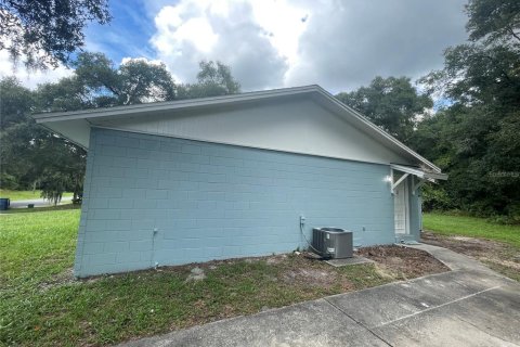 Apartamento en alquiler en DeLand, Florida, 3 dormitorios, 83.61 m2 № 1871198 - foto 2