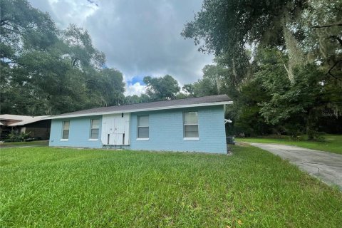 Apartamento en alquiler en DeLand, Florida, 3 dormitorios, 83.61 m2 № 1871198 - foto 1