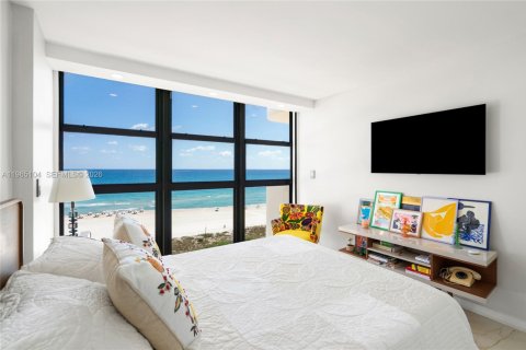 Снять в аренду кондоминиум в Майами-Бич, Флорида 2 спальни, 183.95м2, № 2028193 - фото 24