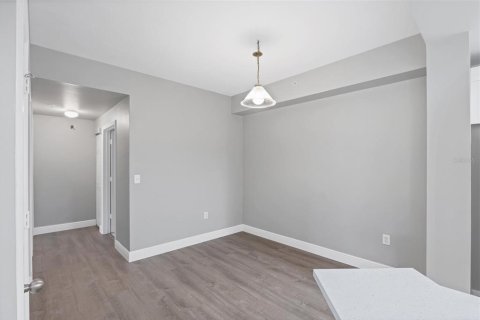 Condominio en alquiler en Sarasota, Florida, 3 dormitorios, 144.83 m2 № 1767116 - foto 12
