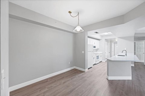 Condominio en alquiler en Sarasota, Florida, 3 dormitorios, 144.83 m2 № 1767116 - foto 11