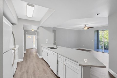 Condominio en alquiler en Sarasota, Florida, 3 dormitorios, 144.83 m2 № 1767116 - foto 8