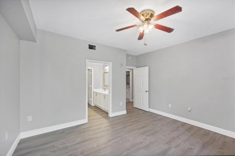 Condominio en alquiler en Sarasota, Florida, 3 dormitorios, 144.83 m2 № 1767116 - foto 14