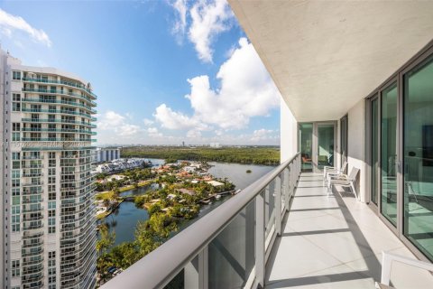 Condo à Sunny Isles Beach, Floride, 3 chambres  № 2011353