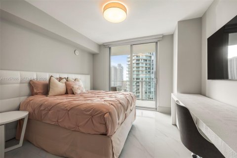 Condo in Sunny Isles Beach, Florida, 3 bedrooms  № 2011353 - photo 20