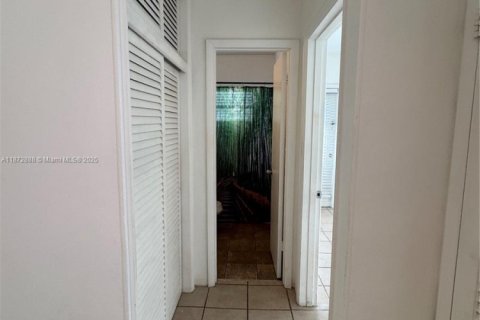 Copropriété à louer à Miami Beach, Floride: 1 chambre, 53.42 m2 № 1897702 - photo 20