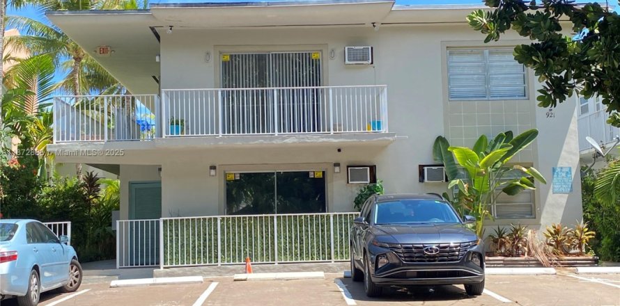 Condo à Miami Beach, Floride, 1 chambre № 1897702