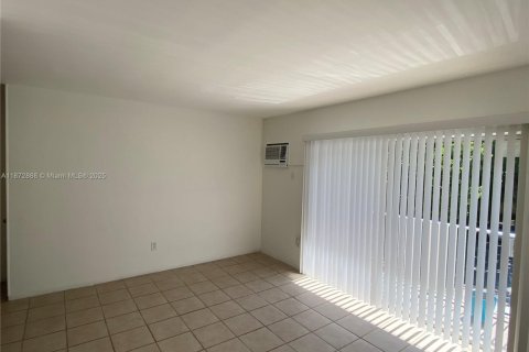 Copropriété à louer à Miami Beach, Floride: 1 chambre, 53.42 m2 № 1897702 - photo 8