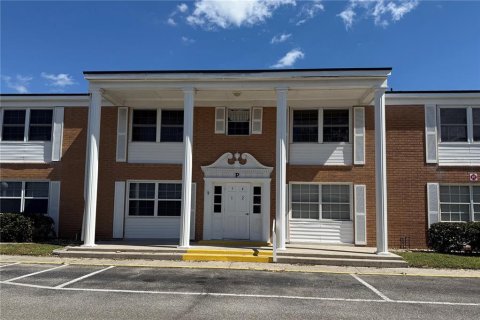 Condo in Port Charlotte, Florida, 2 bedrooms  № 1410335 - photo 2