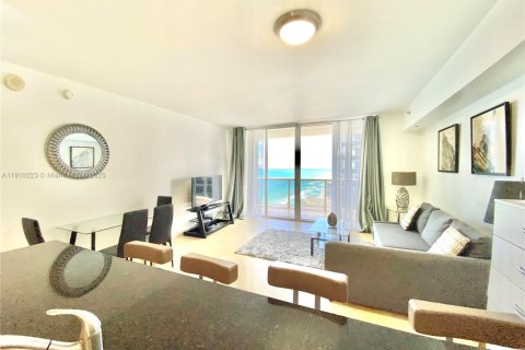 Copropriété à louer à Hallandale Beach, Floride: 1 chambre, 75.34 m2 № 1966553 - photo 29