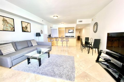 Copropriété à louer à Hallandale Beach, Floride: 1 chambre, 75.34 m2 № 1966553 - photo 3