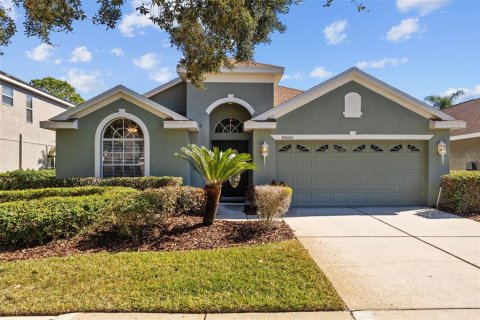Casa en venta en Lutz, Florida, 4 dormitorios, 186.55 m2 № 1511179 - foto 1