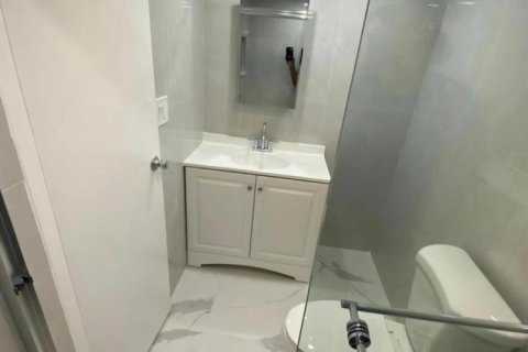 Copropriété à louer à Lauderdale Lakes, Floride: 2 chambres, 89.19 m2 № 2414610 - photo 8