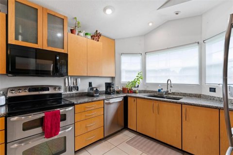 Villa ou maison à vendre à Orlando, Floride: 3 chambres, 129.88 m2 № 1846685 - photo 10