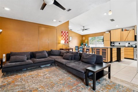 Villa ou maison à vendre à Orlando, Floride: 3 chambres, 129.88 m2 № 1846685 - photo 5
