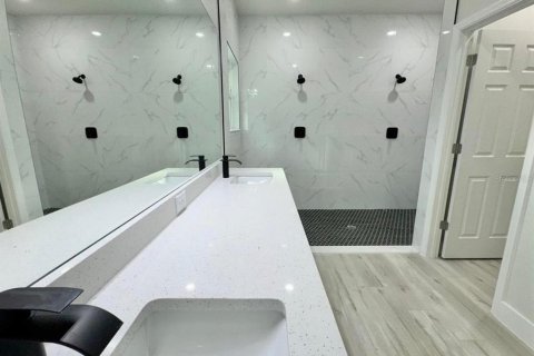 Купить виллу или дом в Ситрэс-Спрингс, Флорида 8 комнат, 142.05м2, № 1852745 - фото 29