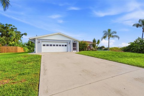 Casa en venta en Sarasota, Florida, 3 dormitorios, 145.3 m2 № 2383784 - foto 6