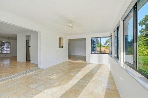 Casa en venta en Sarasota, Florida, 3 dormitorios, 145.3 m2 № 2383784 - foto 29