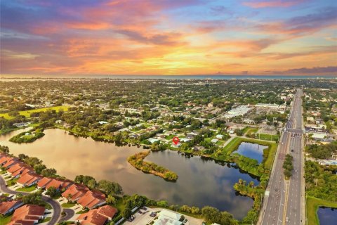 Casa en venta en Sarasota, Florida, 3 dormitorios, 145.3 m2 № 2383784 - foto 5