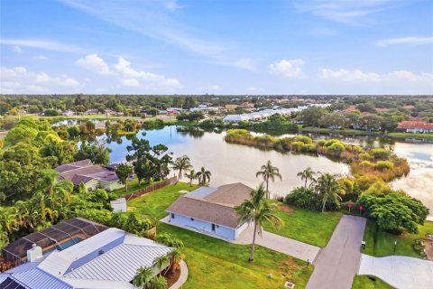 Casa en venta en Sarasota, Florida, 3 dormitorios, 145.3 m2 № 2383784 - foto 4