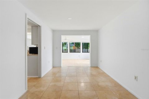 Casa en venta en Sarasota, Florida, 3 dormitorios, 145.3 m2 № 2383784 - foto 15