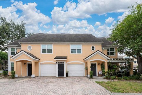 Condo in Orlando, Florida, 2 bedrooms  № 2290590