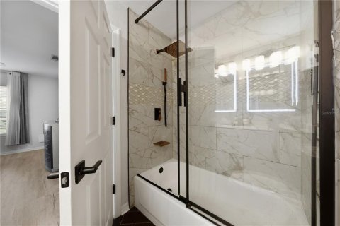 Condo in Orlando, Florida, 2 bedrooms  № 2290590 - photo 18