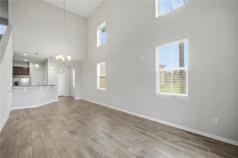 Touwnhouse à louer à Brandon, Floride: 3 chambres, 172.8 m2 № 2436783 - photo 13