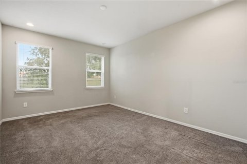 Touwnhouse à louer à Brandon, Floride: 3 chambres, 172.8 m2 № 2436783 - photo 15