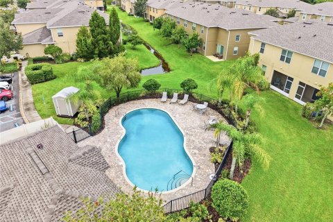 Touwnhouse à louer à Brandon, Floride: 3 chambres, 172.8 m2 № 2436783 - photo 24