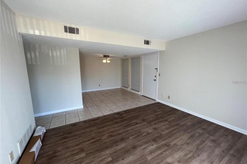 Condo in Palm Coast, Florida, 2 bedrooms  № 1793260 - photo 15