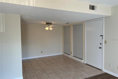 Condo in Palm Coast, Florida, 2 bedrooms  № 1793260 - photo 6