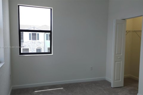 Townhouse in Homestead, Florida 3 bedrooms, 123.37 sq.m. № 1763696 - photo 6