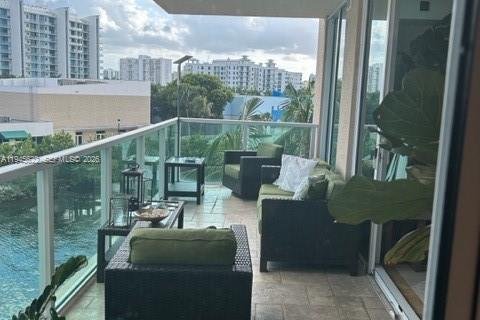 Condo in Aventura, Florida, 3 bedrooms № 2088888 - photo 3
