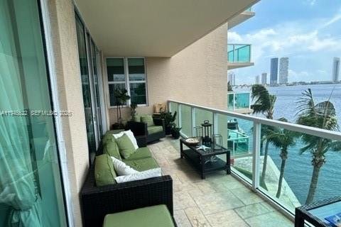 Condo in Aventura, Florida, 3 bedrooms № 2088888