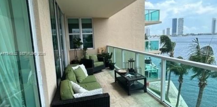 Condo in Aventura, Florida, 3 bedrooms № 2088888