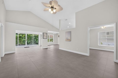 Villa ou maison à vendre à Stuart, Floride: 3 chambres, 140.1 m2 № 2363525 - photo 7