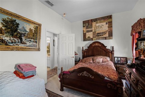 Купить виллу или дом в Уинтер-Хейвен, Флорида 13 комнат, 177.81м2, № 1903238 - фото 24