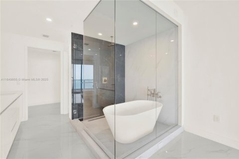 Copropriété à vendre à Miami, Floride: 3 chambres, 152.64 m2 № 1854733 - photo 23