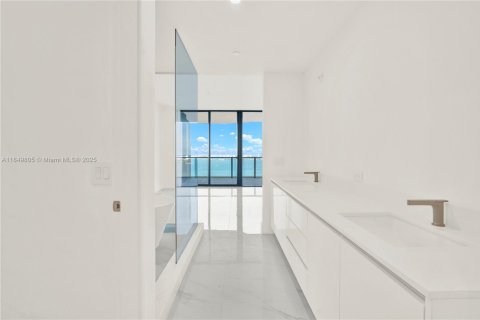 Copropriété à vendre à Miami, Floride: 3 chambres, 152.64 m2 № 1854733 - photo 25