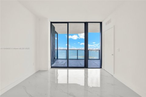 Copropriété à vendre à Miami, Floride: 3 chambres, 152.64 m2 № 1854733 - photo 6