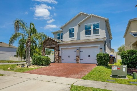 House in Kissimmee, Florida 4 bedrooms, 182.46 sq.m. № 1742901 - photo 3