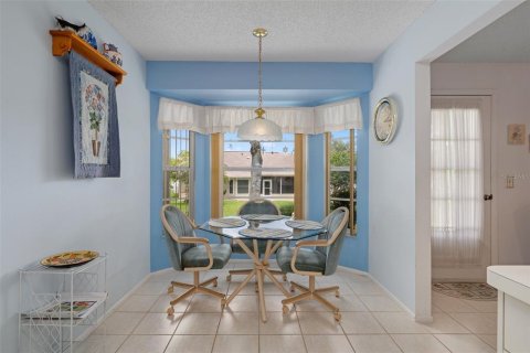 House in Spring Hill, Florida 2 bedrooms, 170.48 sq.m. № 1879067 - photo 16