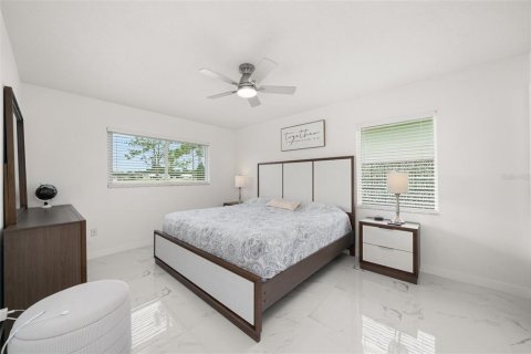 House in Sebring, Florida 2 bedrooms, 92.9 sq.m. № 2204794 - photo 28